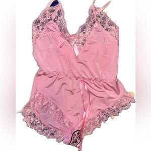 NWT Dolls Kill x Sugar Thrillz Sweet Cream Lace Romper Shorts Size Short